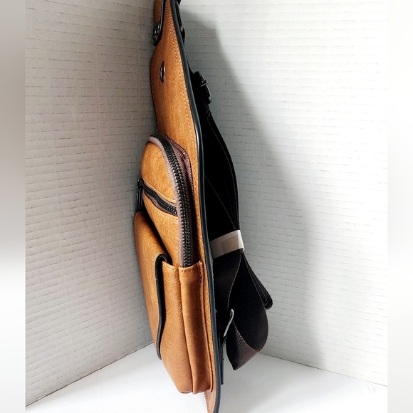 Classic Fashion Men's Brown Leather Sling Crossbody Bag - Picture 5 of 8